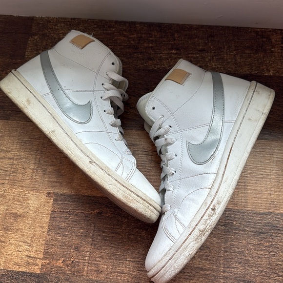 Nike Court Royale 2 Mid White & Gray Women’s size 10 - Picture 1 of 10